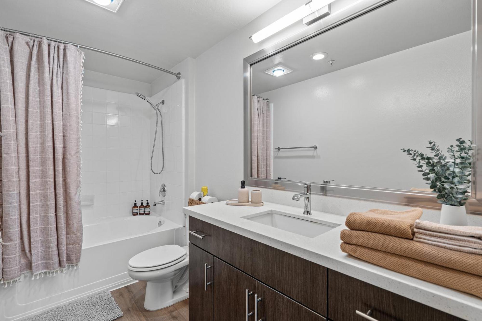 Spacious 2bdr In Marina Del Rey Appartement *